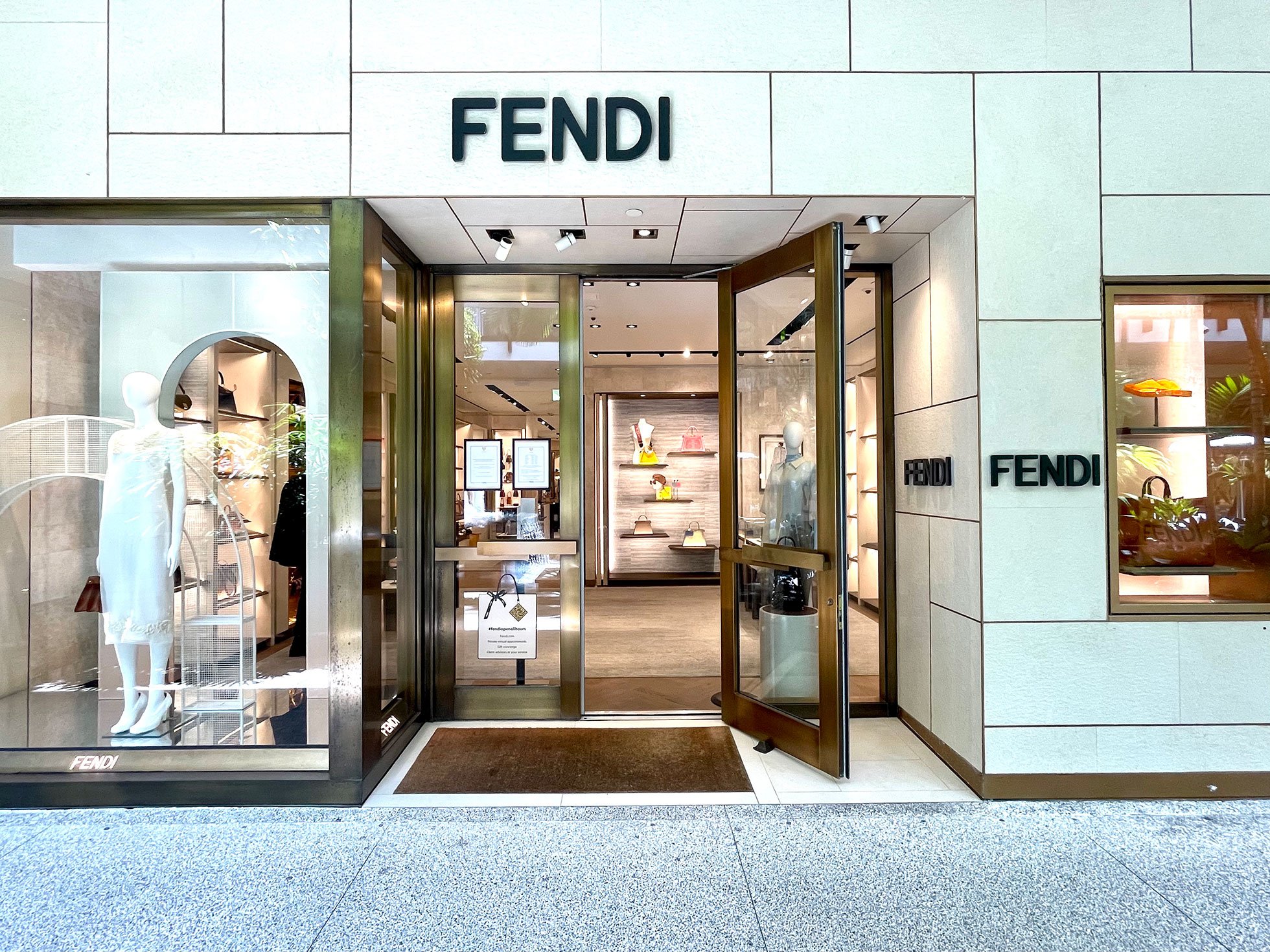 https://www.balharbourshops.com/wp-content/uploads/2017/04/Fendi-Store-front-4.jpg