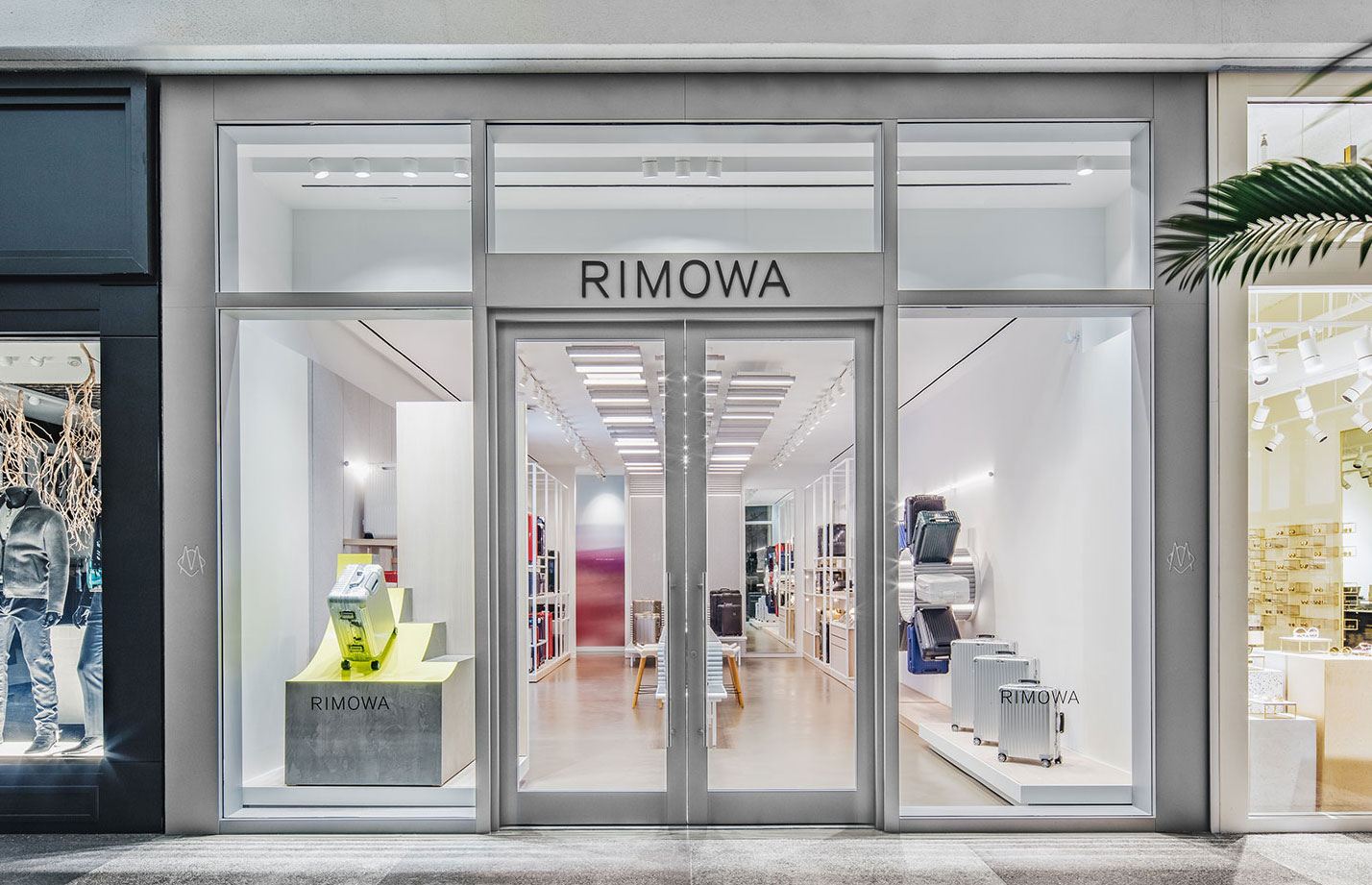rimowa-Store-Front - Bal Harbour Shops