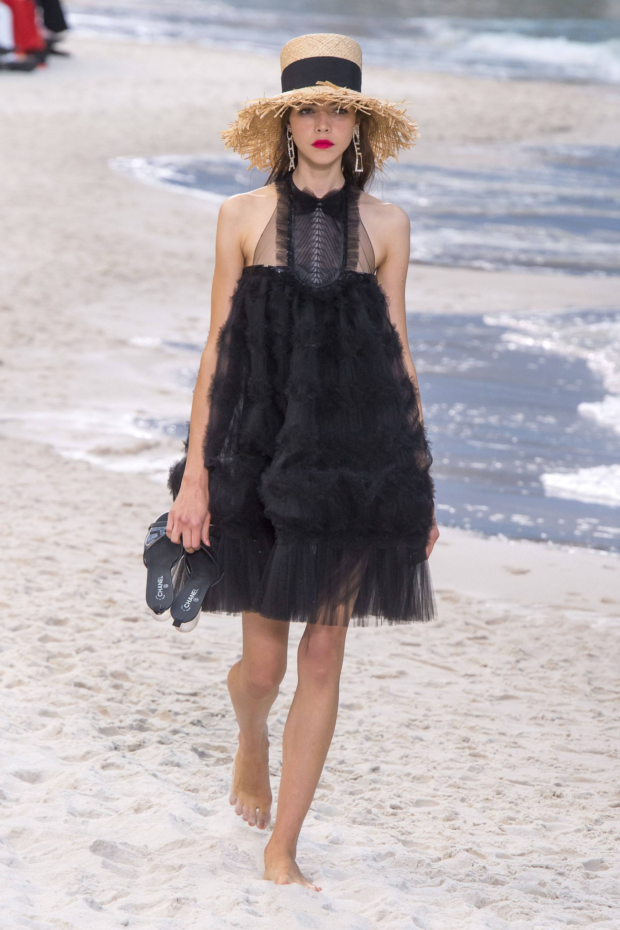 Chanel Spring 2019 Runway Show on the Beach at Paris Fashion Week –  Footwear News