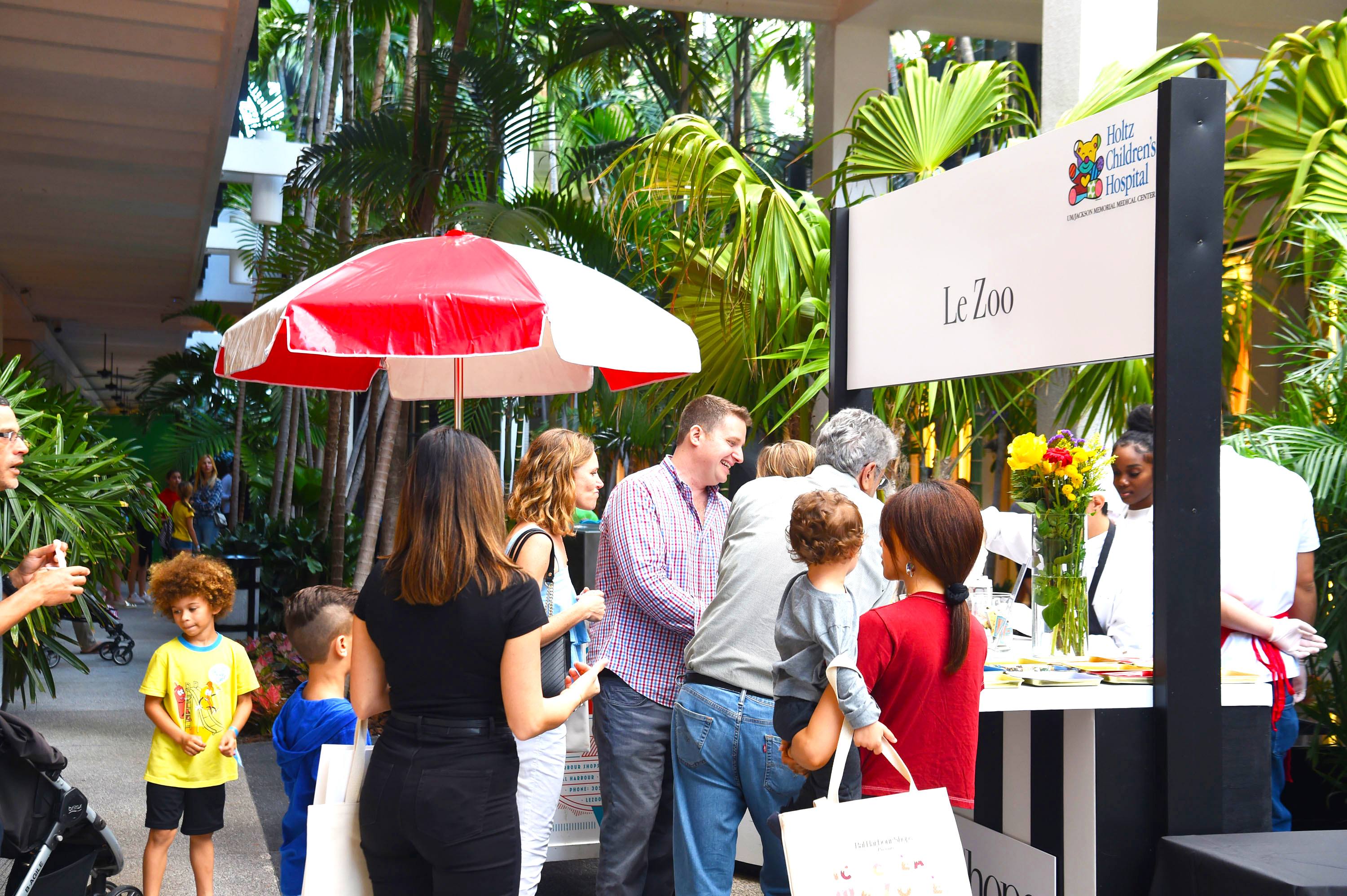 Le Zoo served their signature banana split to guests