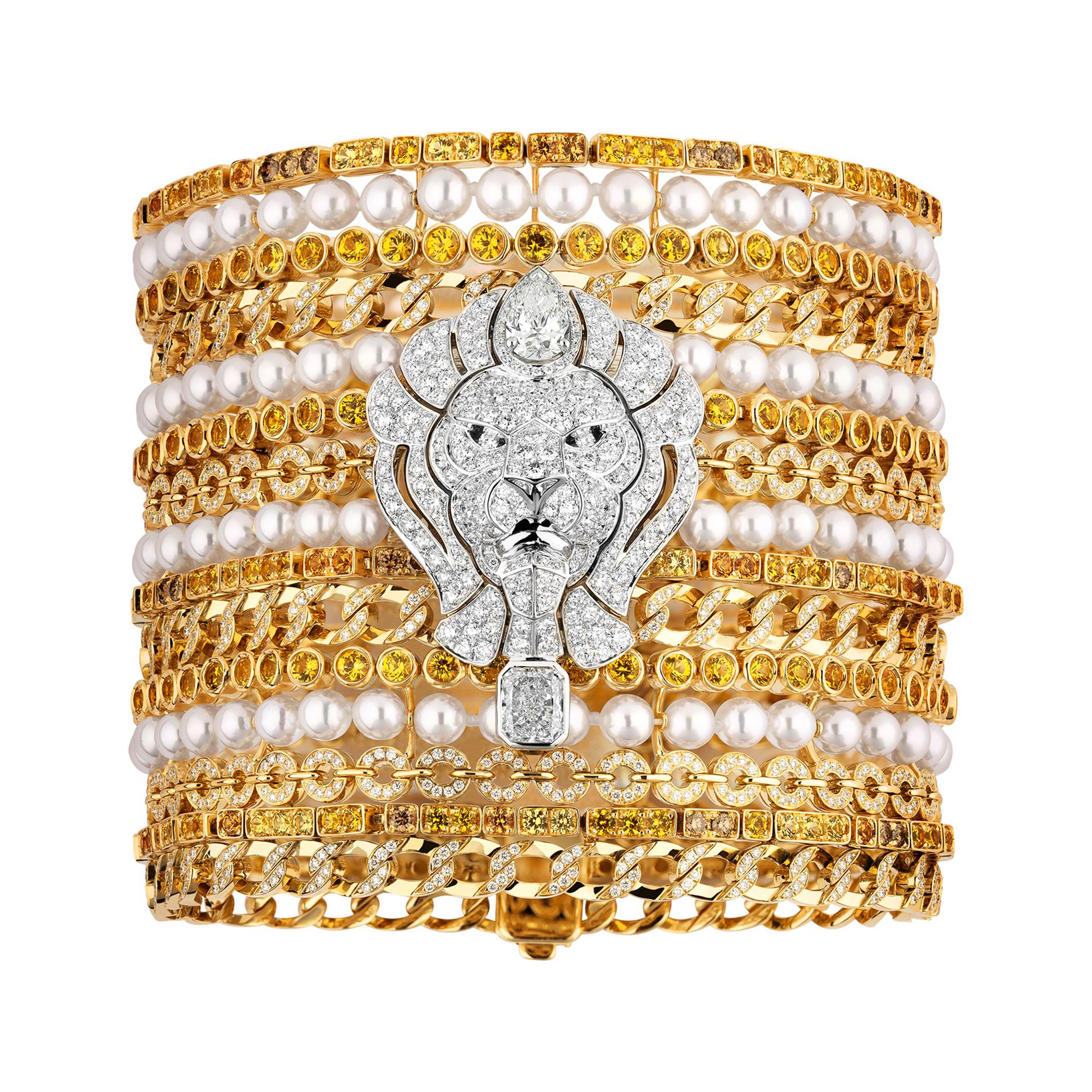 Chanel High Jewelry cuff in 18k white and yellow gold from the L’Esprit du Lion collection