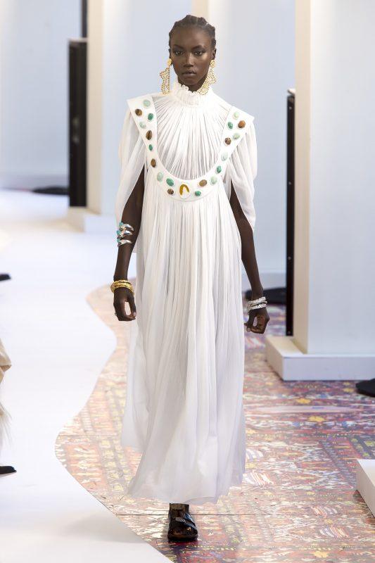 Chloé Spring 2019 runway look, white ruffled turtle-neck caftan