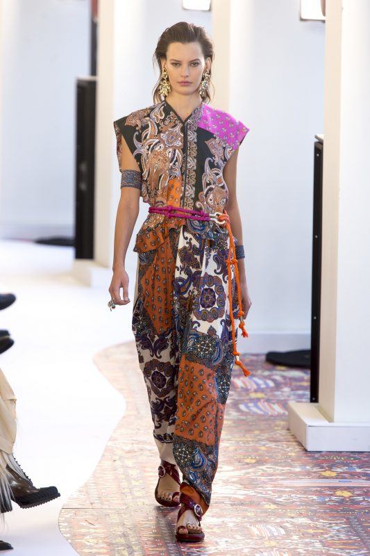 Chloé Spring 2019 runway look, paisley-pattern and print sleeveless jump suit in silk and rope belt and arm band