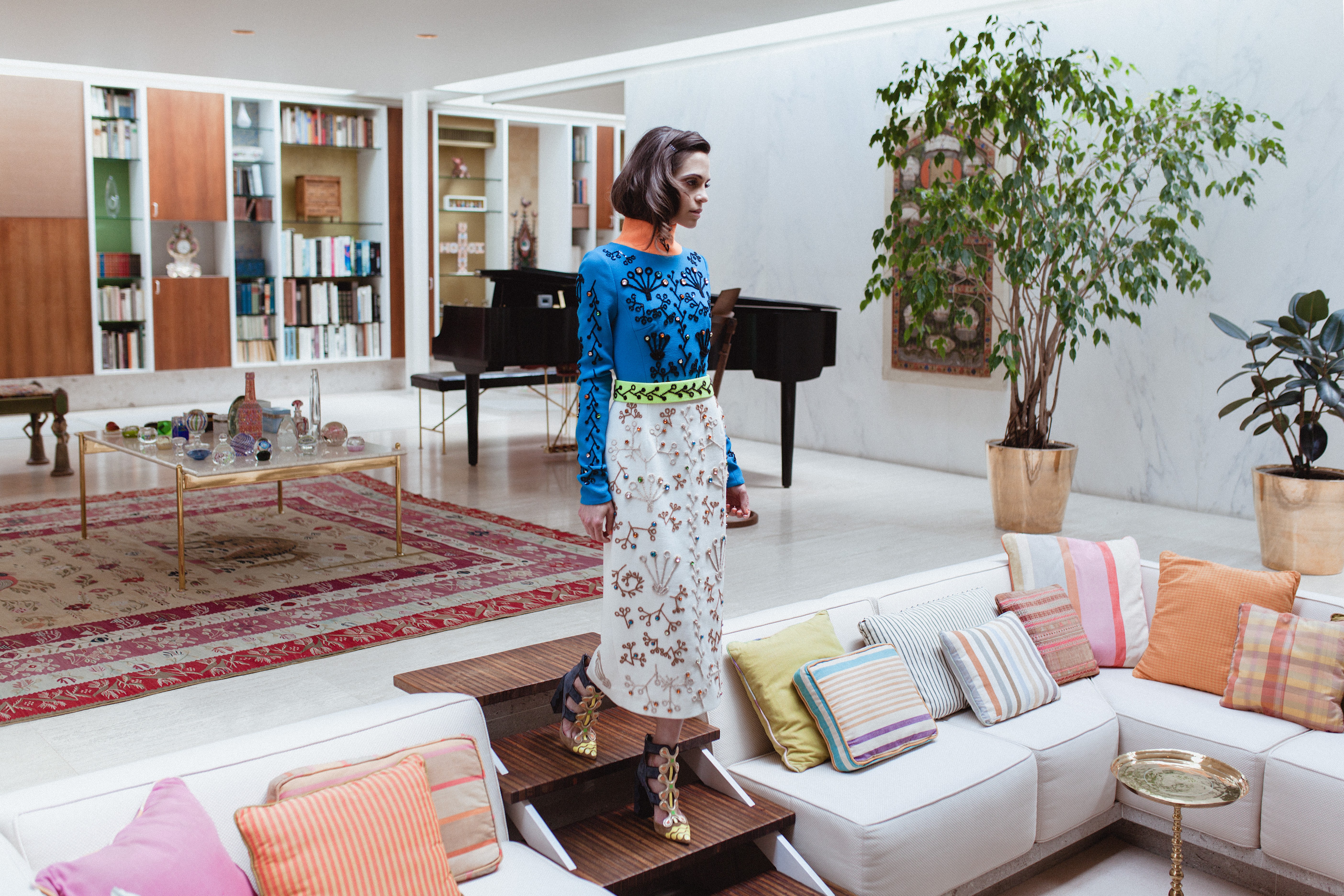 The first-ever fashion editorial permitted in Eero Saarinen's iconic mid-century modern home and landmark, The Miller House. Ehsan collaborated with the Indianapolis Museum of Art, returning to her home state of Indiana to create a play on Saarinen's Modernist linear architecture and Alexander Girard's whimsical interiors wearing Peter Pilotto.