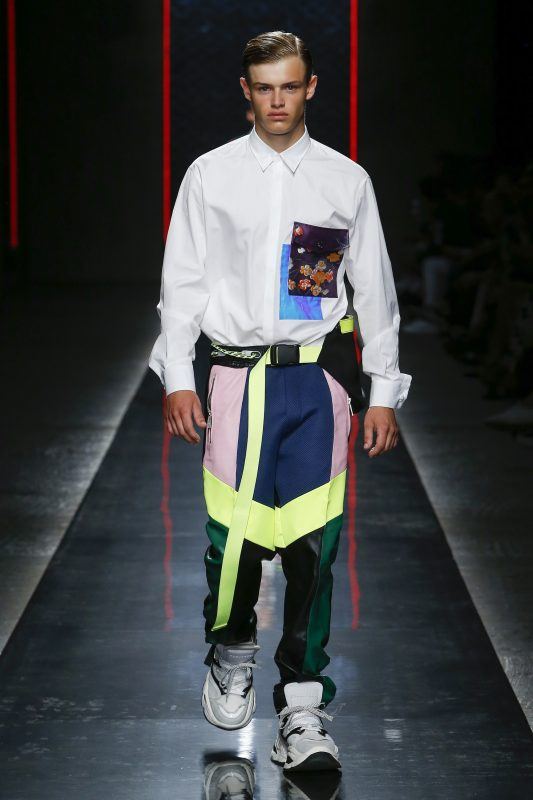 DSquared2 Spring 2019 Runway unexpected shirting trend