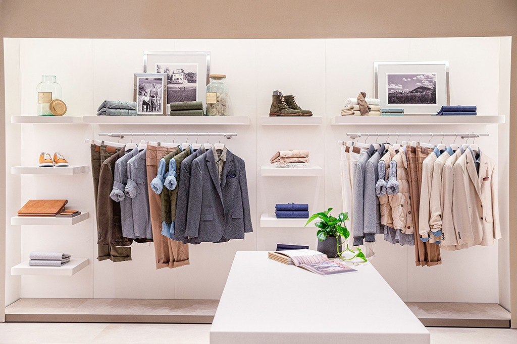 Men's ready-to-wear and accessories at Brunello Cucinelli