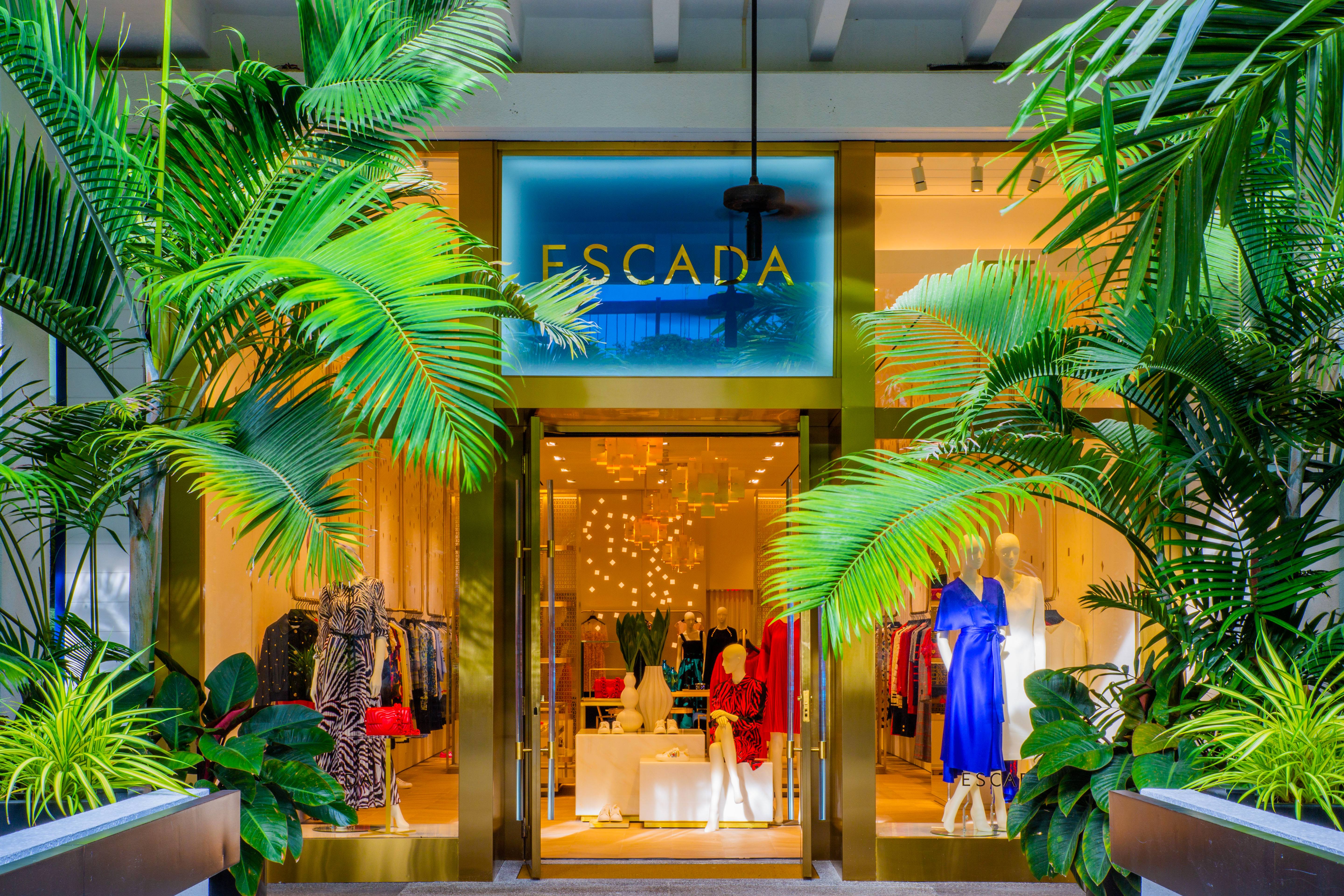 Outside the newly opened ESCADA Bal Harbour boutique on Level 2.