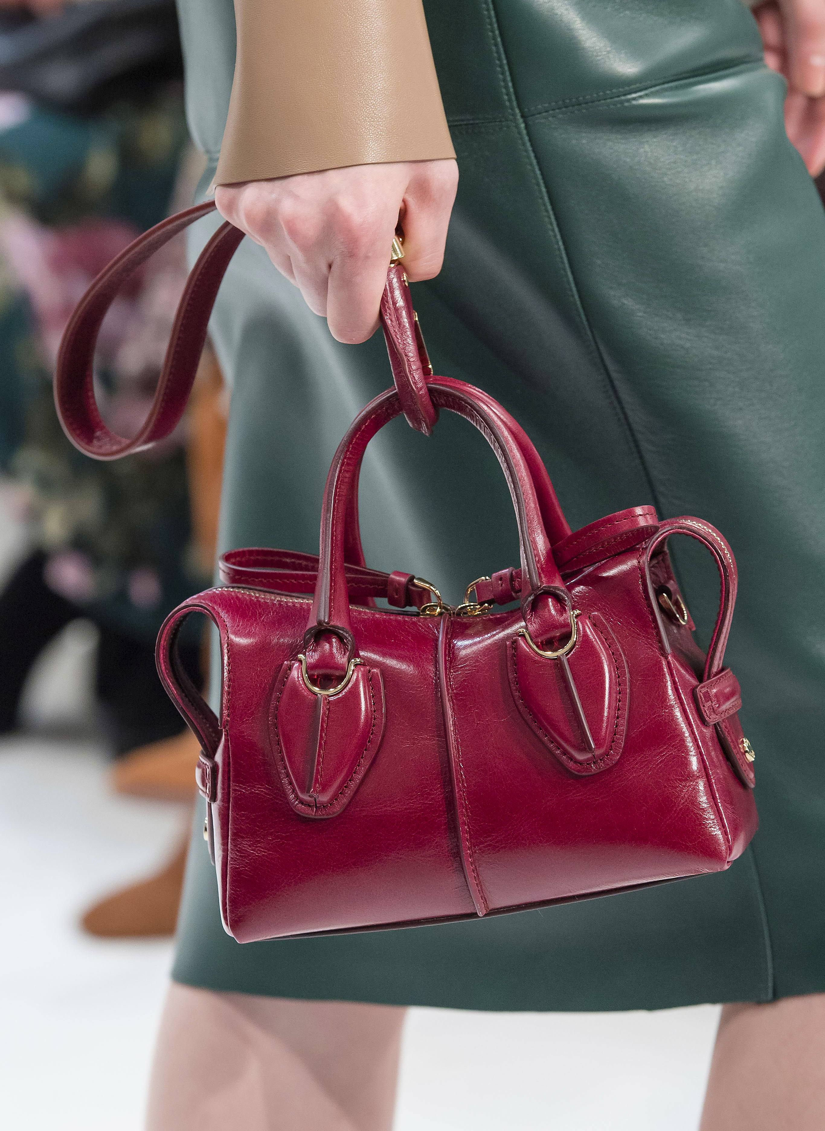 Tod's D-Styling small handbag from the Fall 2019 Runway Bag Collection