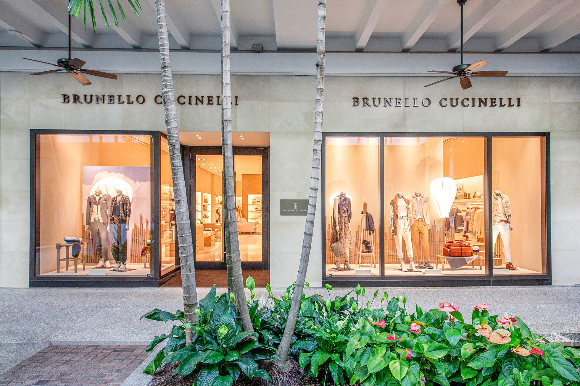 Brunello cucinelli store hi-res stock photography and images - Alamy