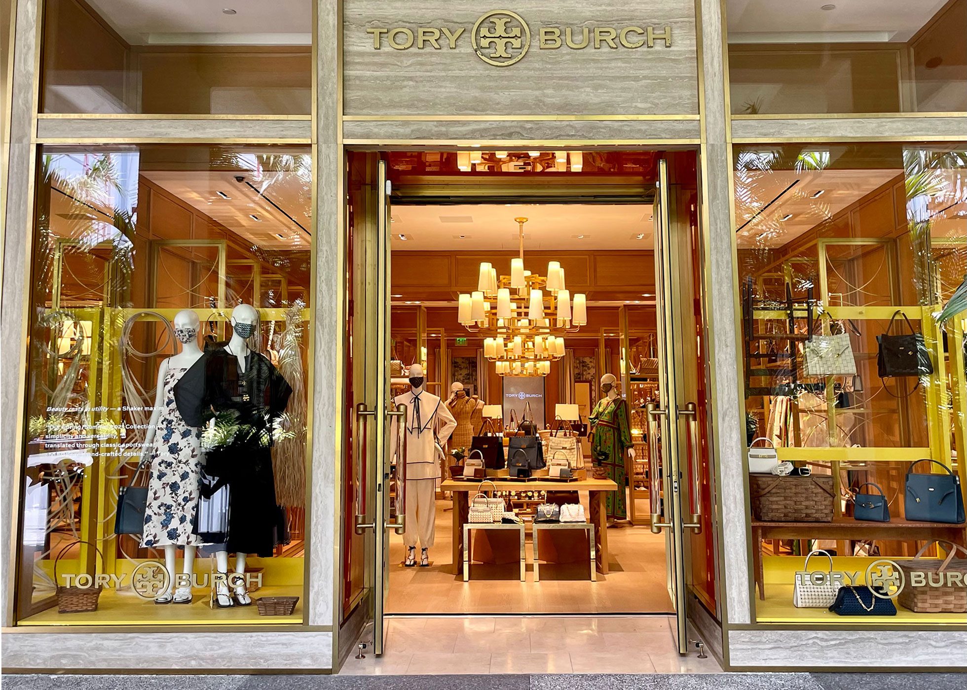 tory-burch-store-front - Bal Harbour Shops