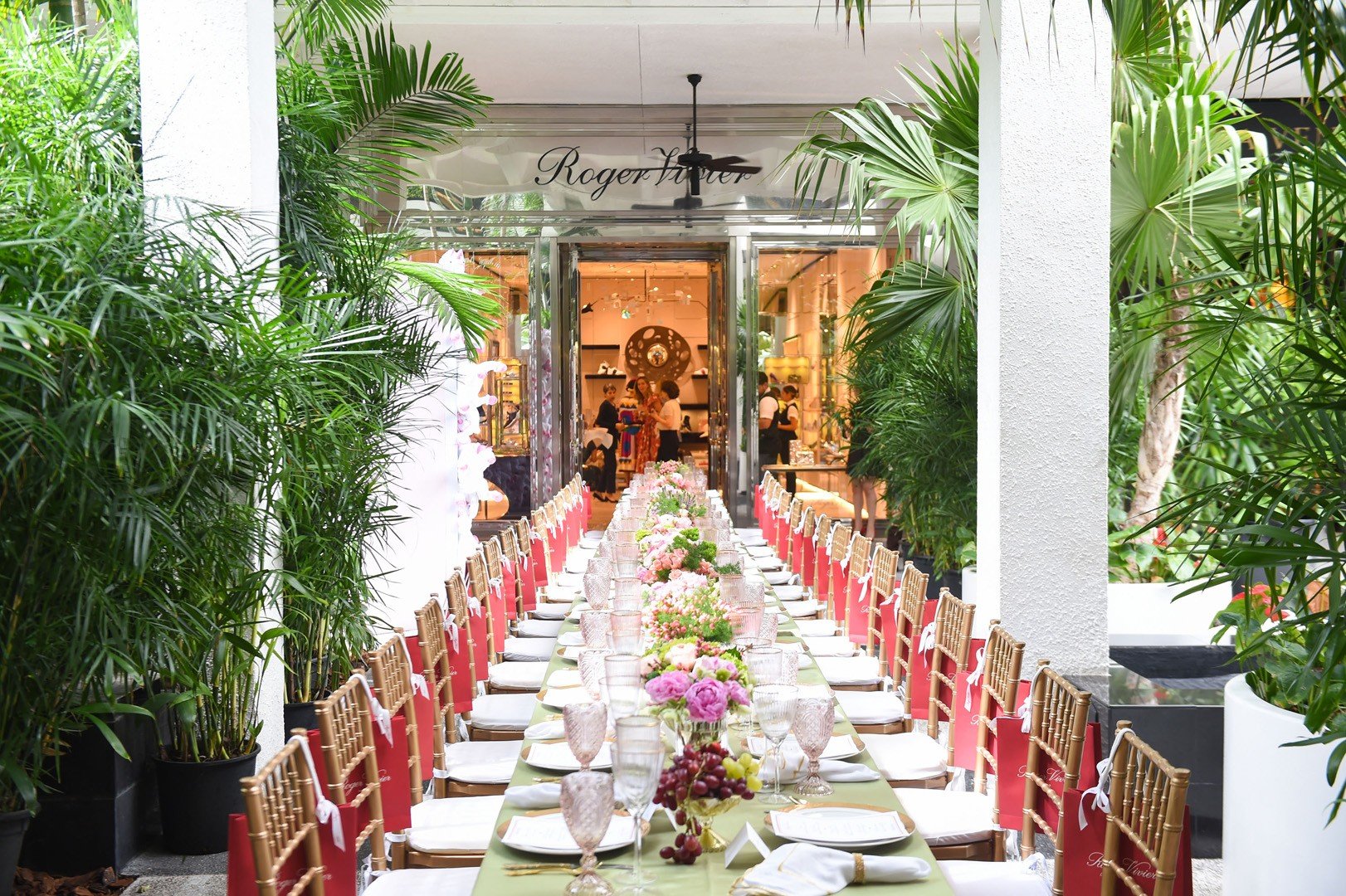Roger Vivier Celebrates 10 Years at Bal Harbour Shops with the launch of the Fall issue of Bal Harbour Magazine