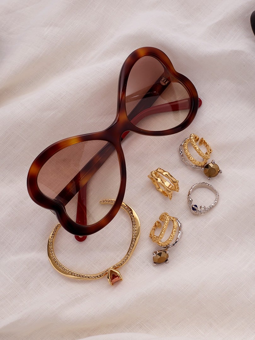 Summer 2020 Accessories by Chloé-Bonnie Sunglasses and Fashion jewelry