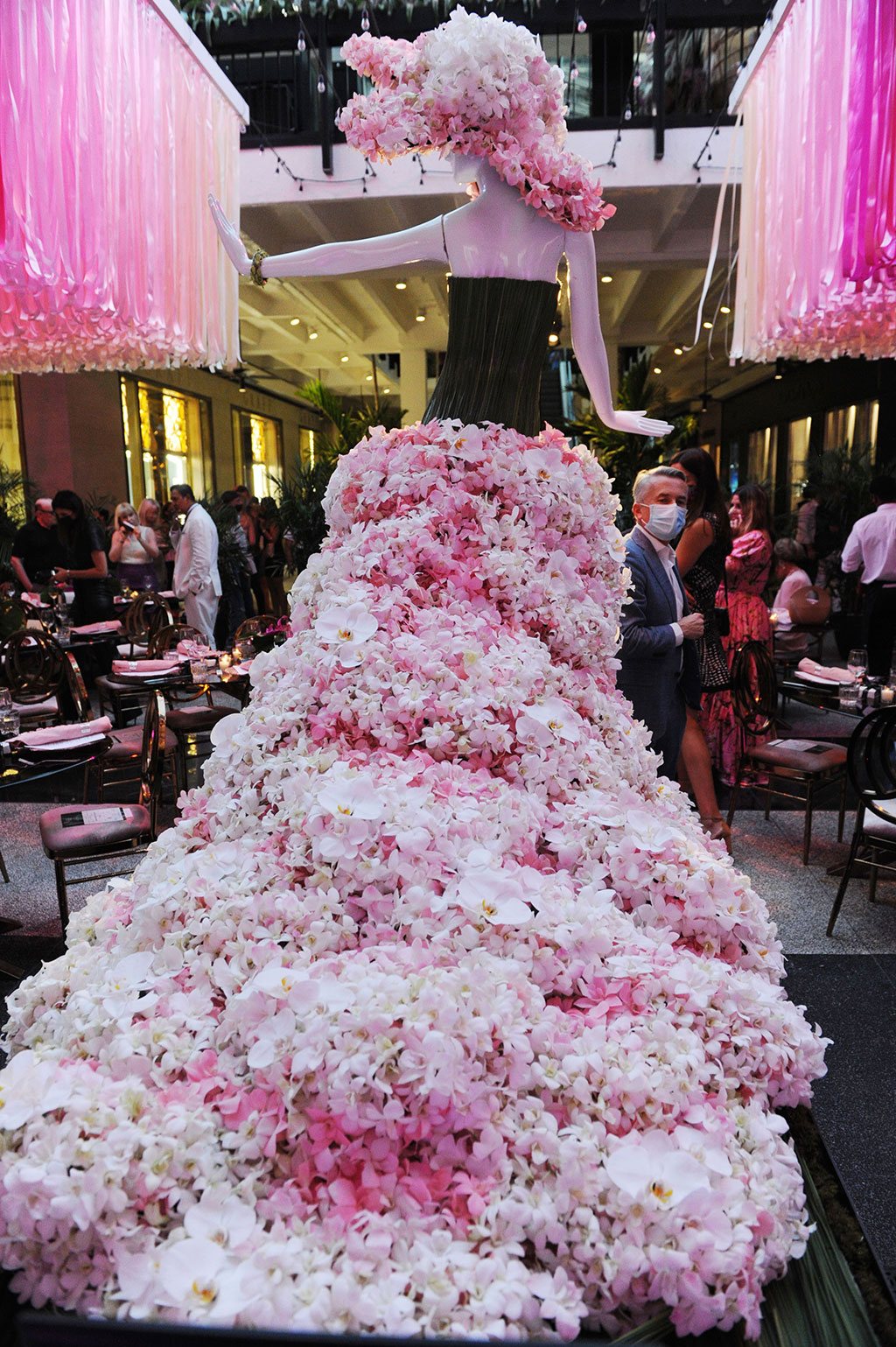Bal Harbour Shops floral mannequin showcased during Fleurs De Villes. Photo by World Redeye