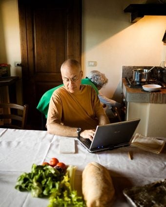Bittman in the Tuscan kitchen of his friend Olga, who taught him how to make “the best vegetable soup ever.” We have the recipe at the end of this interview. Photo by Lorenzo Pesce/Contrasto/Redux.