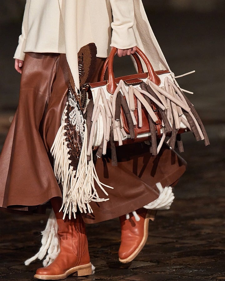 Chloé AW 21 Runway, Detailed Look 17.