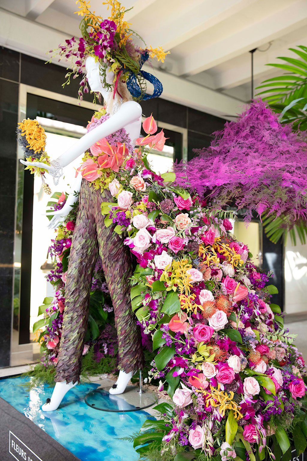 Fisher Island Gives Mannequin Created by Hayal Flowers. Photo by Theodora Richter