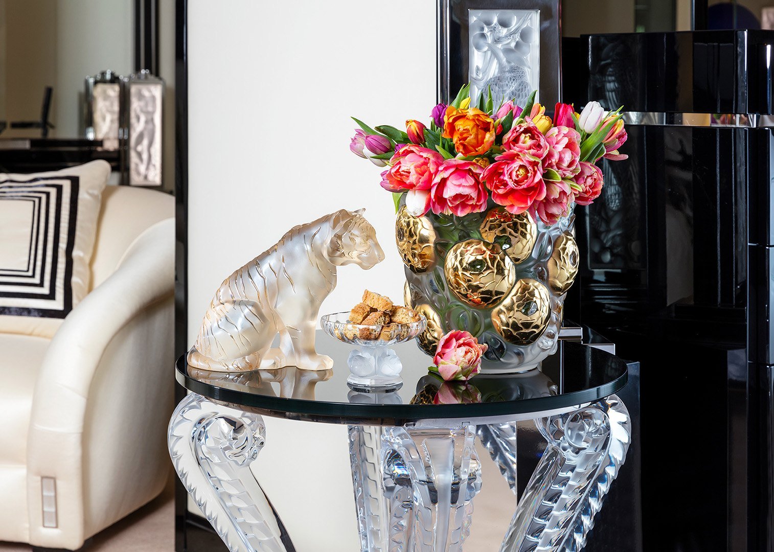 Lalique Sitting Tiger Sculpture, Oran Vase, Nogent Bowl and Marsan Table.