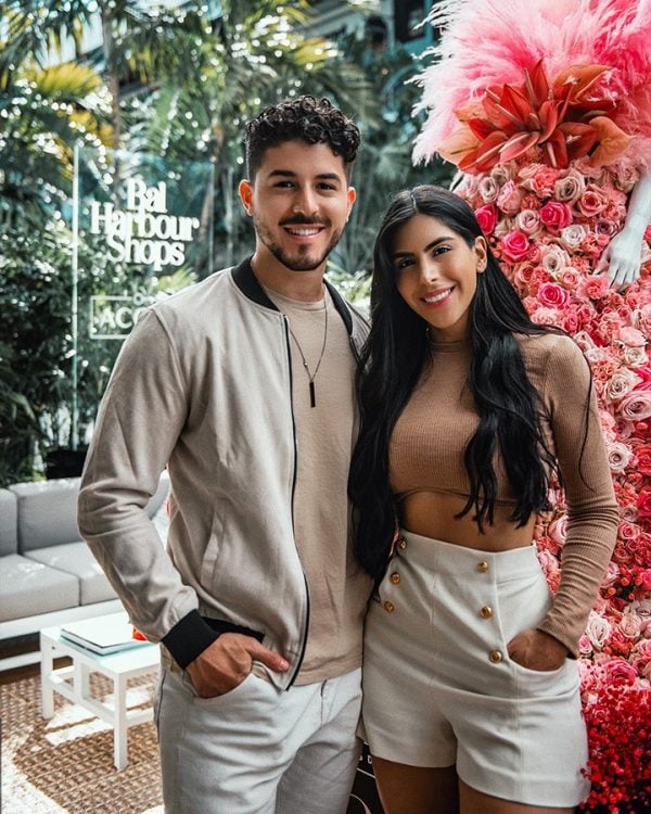 Esperanza and Sebastián Gómez beside our Fleurs de Villes Valentine’s Pop-Up Installation on Level 2 of Bal Harbour Shops.