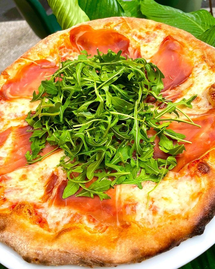 Carpaccio’s Pizza pazzerella layered with arugula, prosciutto and mozarella