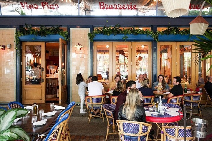 outdoor seating at Le Zoo