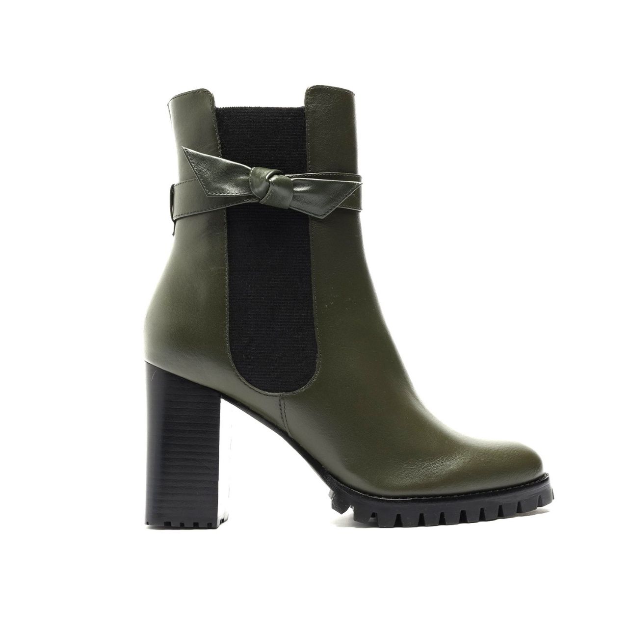 <br />
<b>Warning</b>:  Undefined variable $product_title in <b>/srv/users/bhswp2025/apps/bhswp2025/public/wp-content/themes/balharbourshops-child/blocks/product/image.php</b> on line <b>11</b><br />
“/>
	    	</a>
	</div>

											<div class=