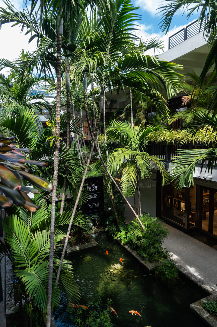 Courtyard shot of Bal Harbour Shops