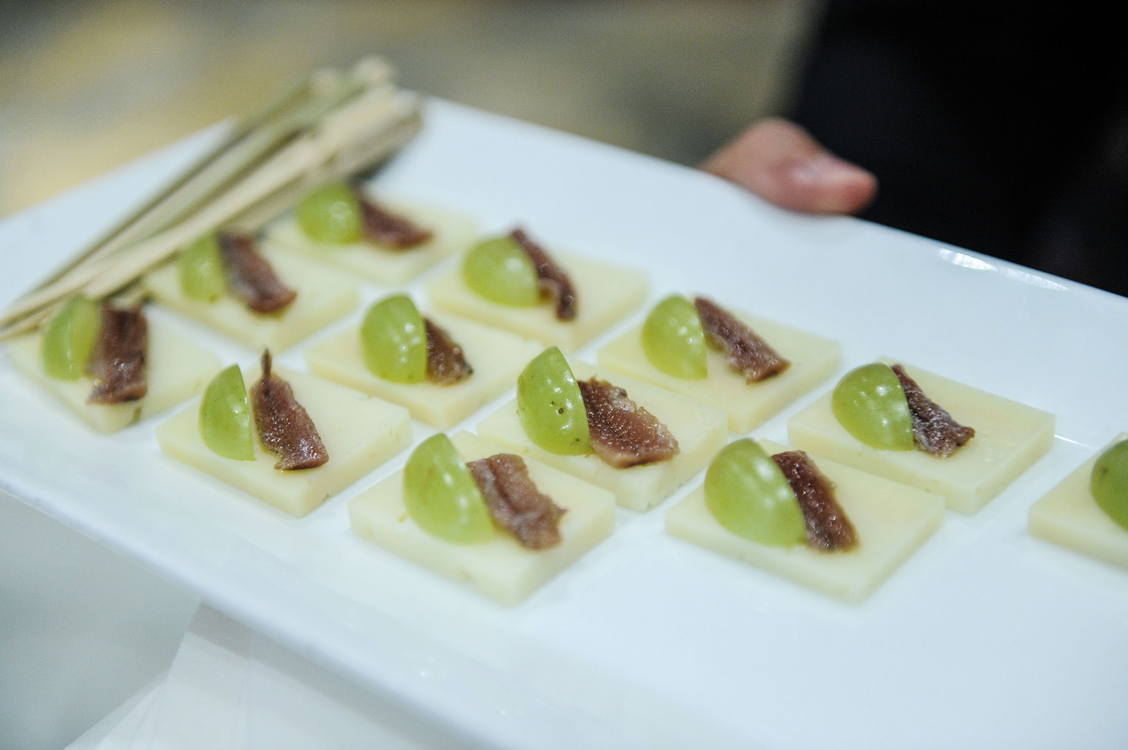 hors d’oeuvre on a serving tray