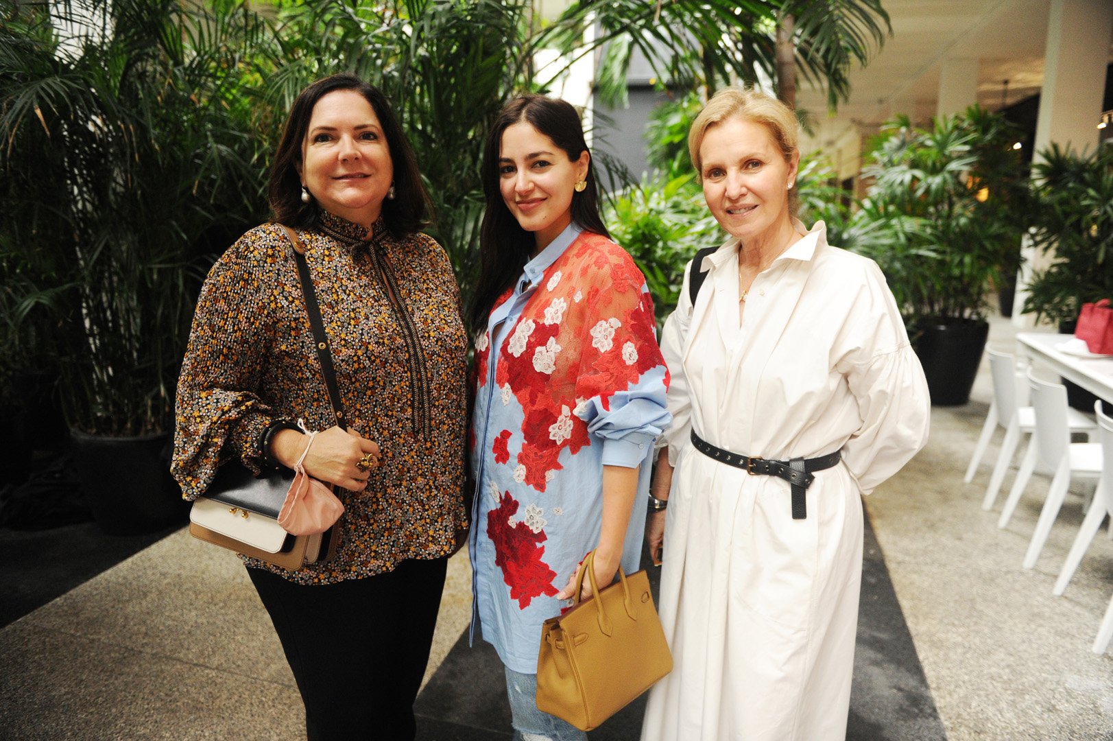 Silvia cubina, Maky Hinson & Judy Cejas smile for a photo