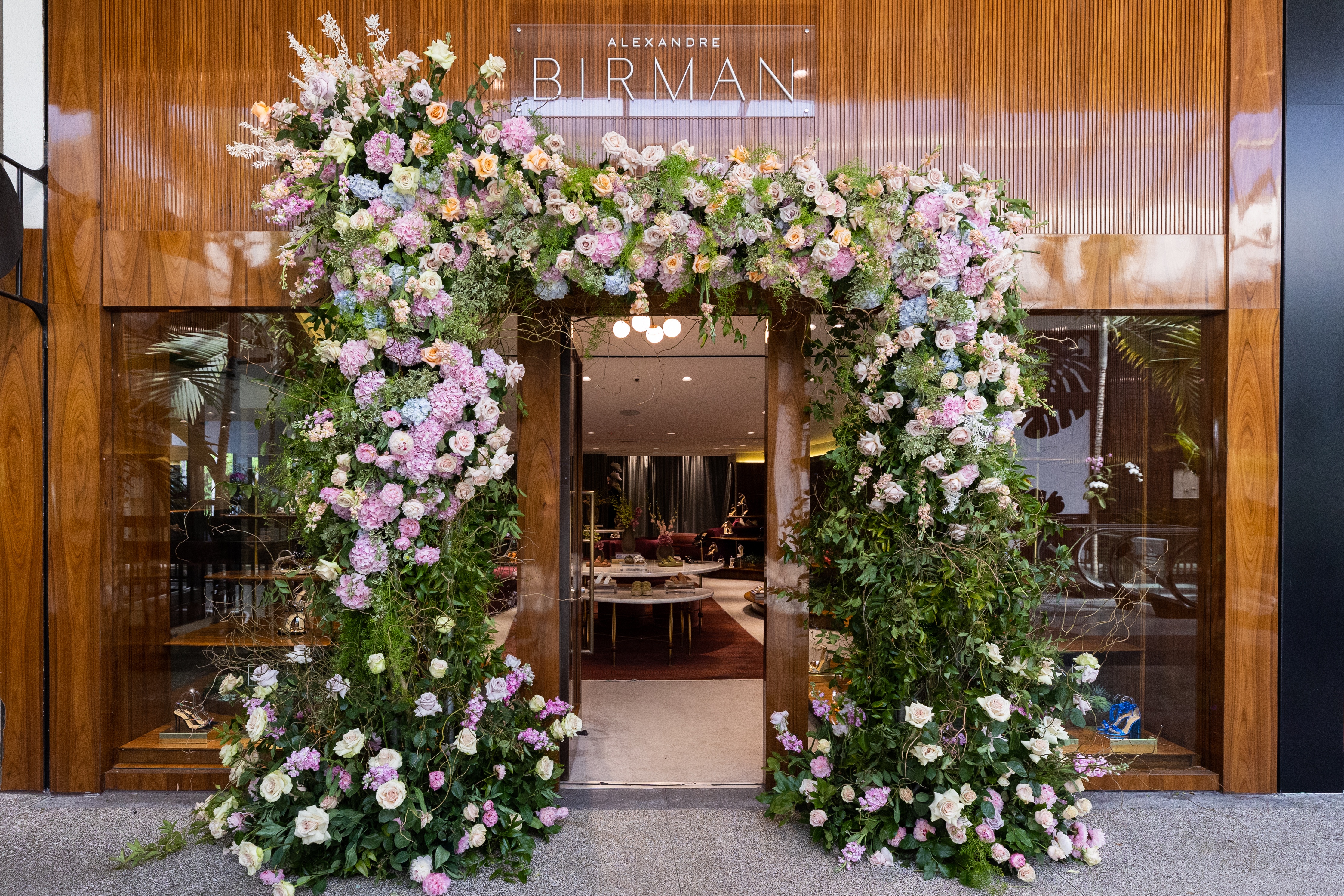floral installation on Alexandre Birman doorway