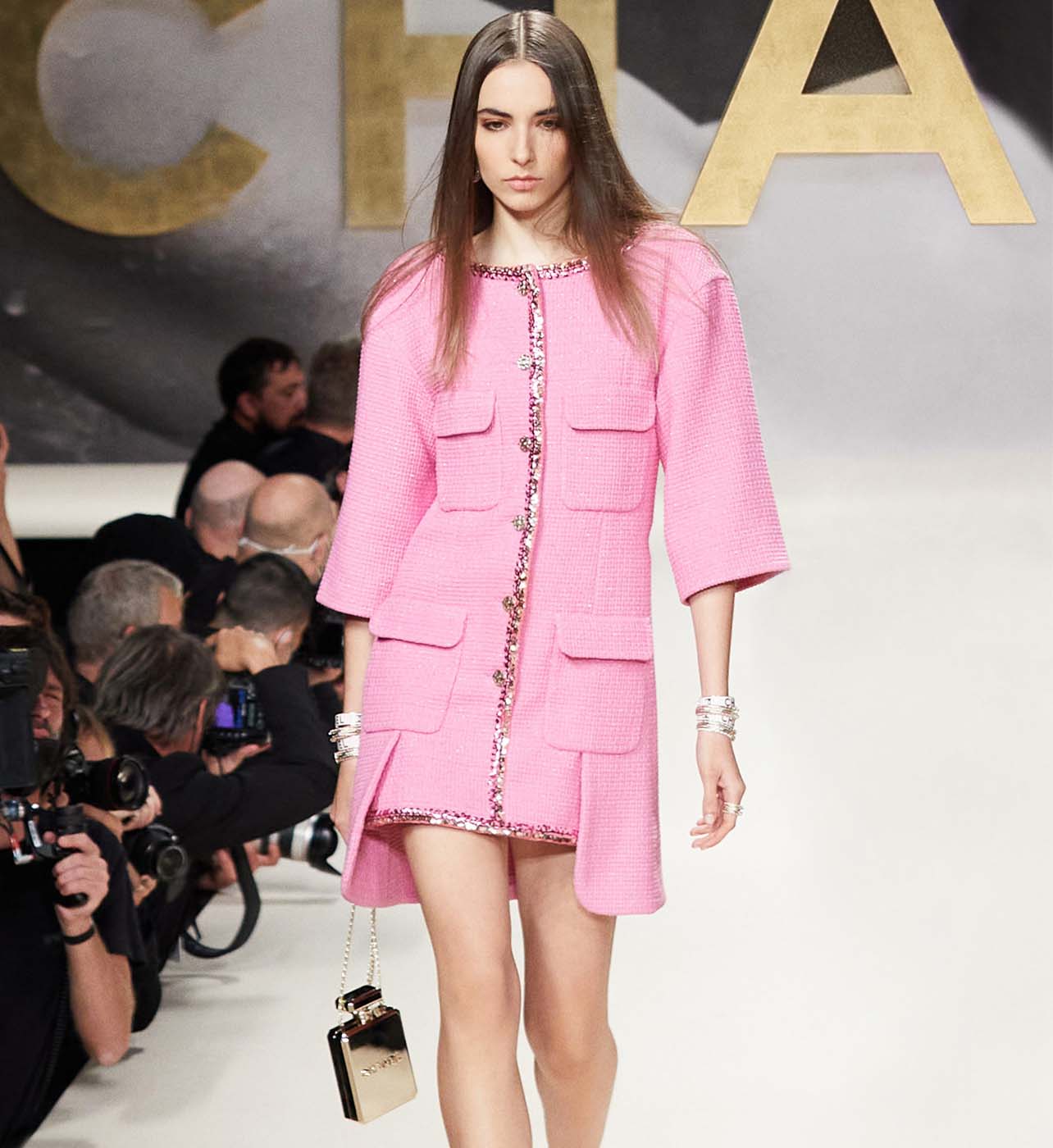 Timeless Fashion  Pink chanel, Pink tweed jacket, Fashion