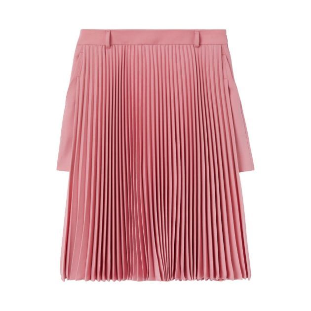 pink pleated skirt