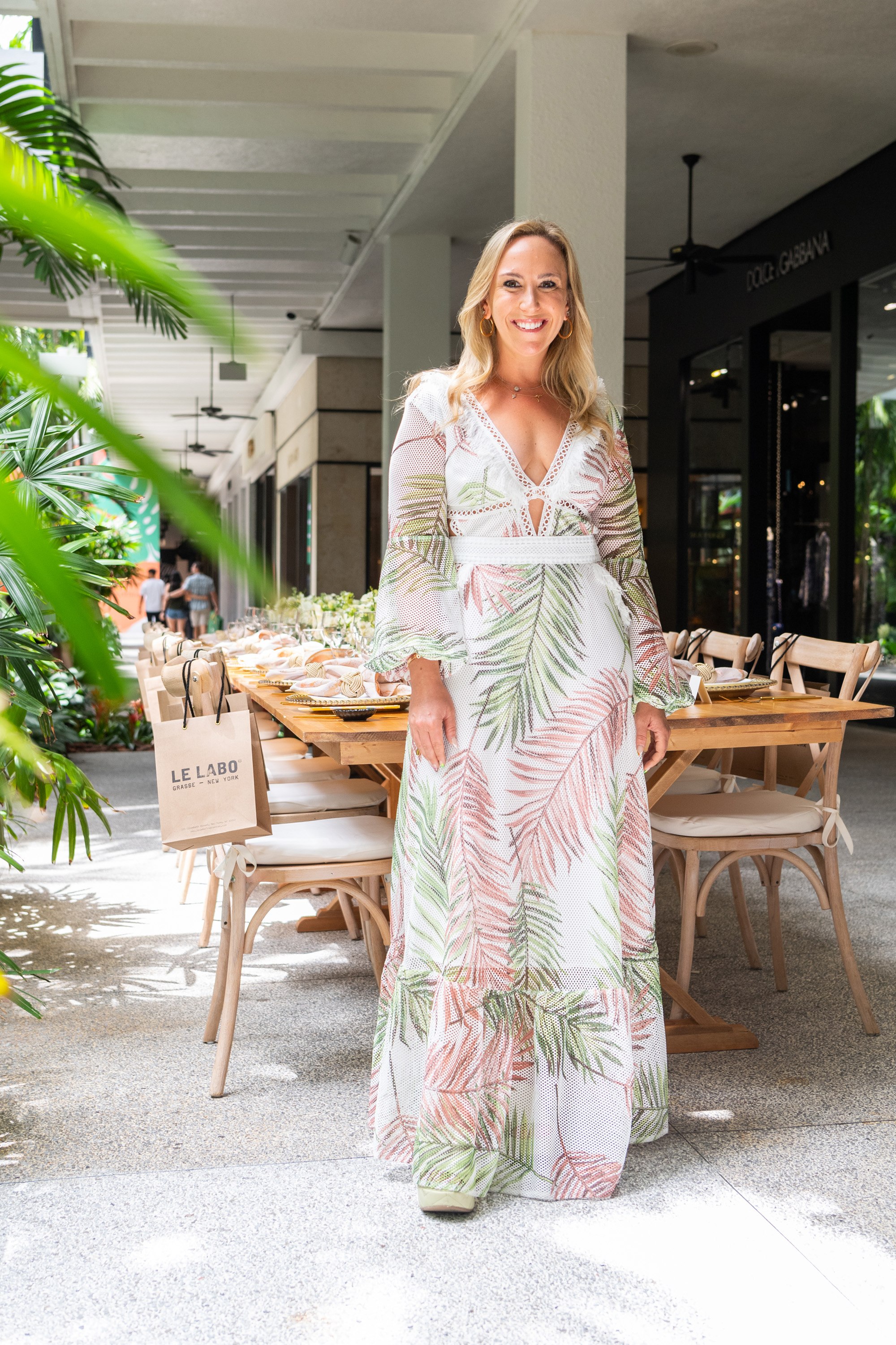 A variety of images showcasing “A Taste of Bal Harbour Shops”. Images include guests in attendance, table décor, and food featured at the event.