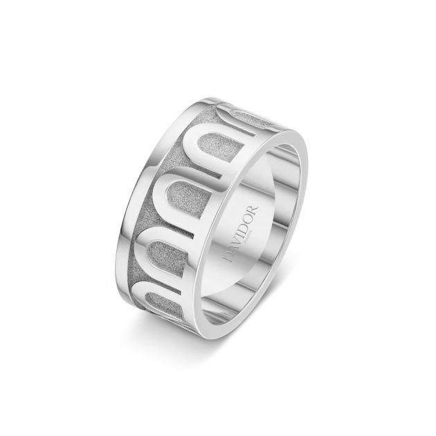 The signature L'Arc de DAVIDOR Ring GM in 18k White Gold with Satin Finish