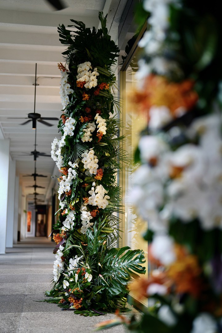 Journey Of Light inspired doorway presented by De Beers Jewellers and created by Epic Floral Design