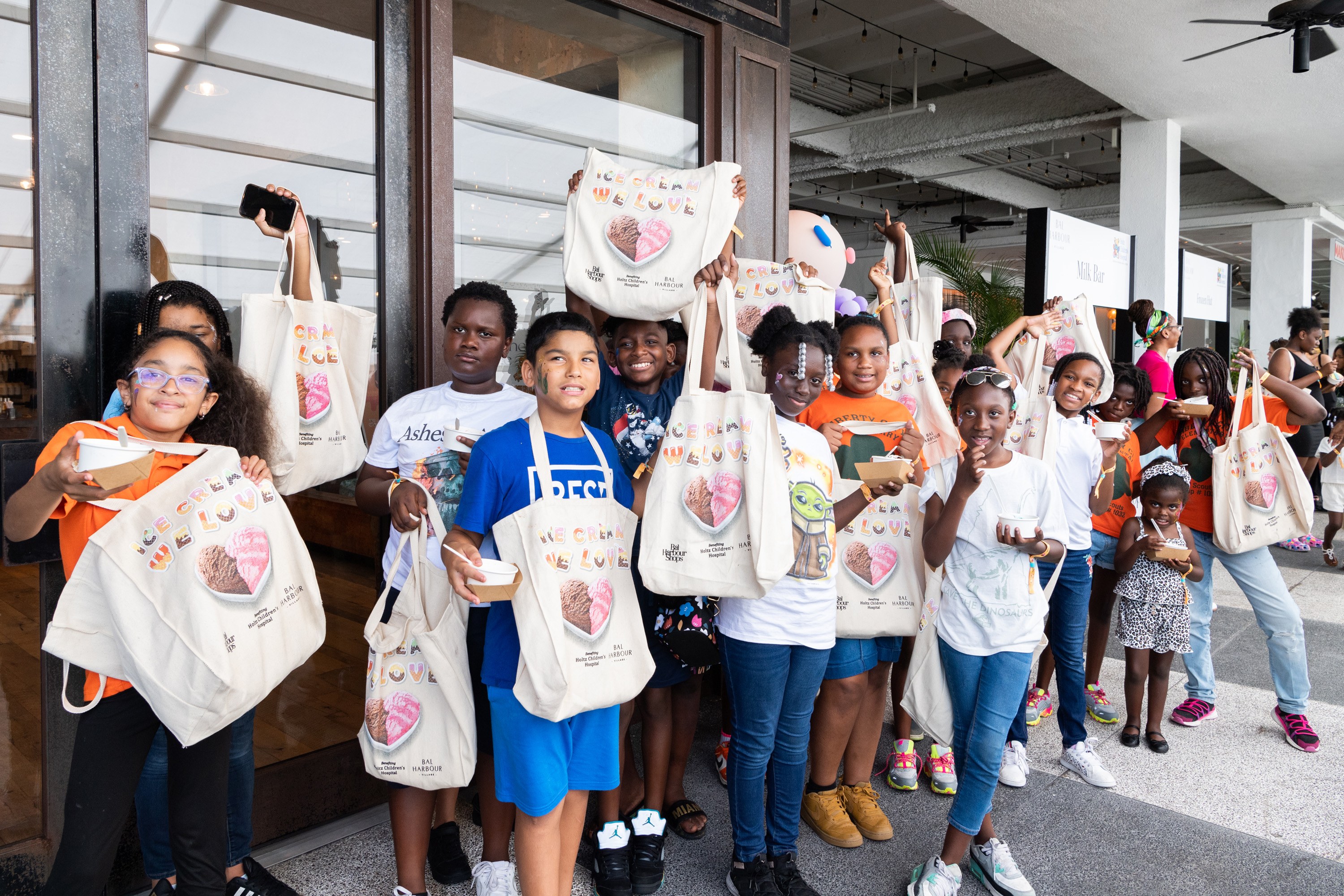 A variety of images showcasing Bal Harbour Shops Ice Cream We Love event, activities for children, and ice cream, paletas, gelato and more served by 18 local Miami vendors