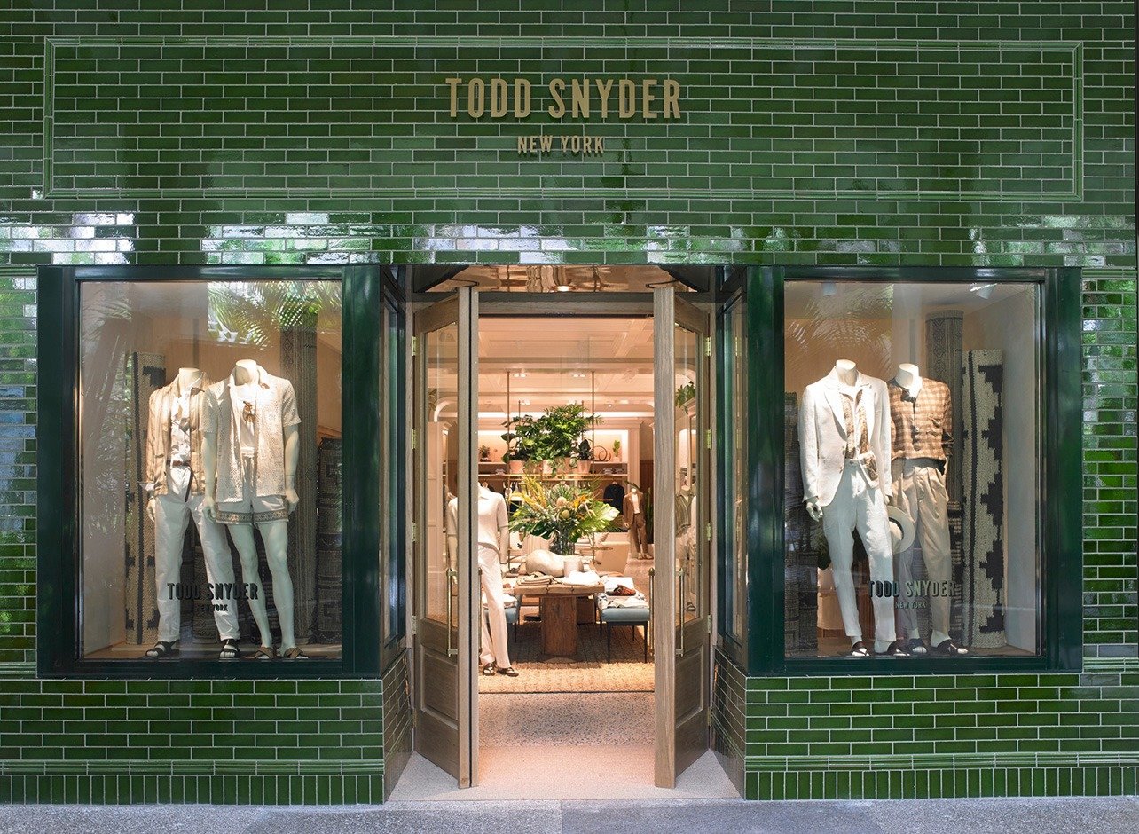 Image of the front entrance to the newly opened Todd Snyder at Bal Harbour Shops