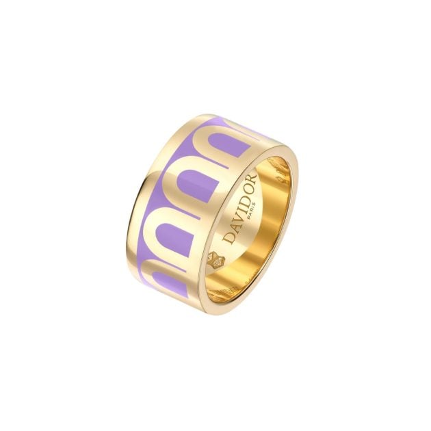 Yellow gold Davidor ring with colored lacquer ceramic detailing
