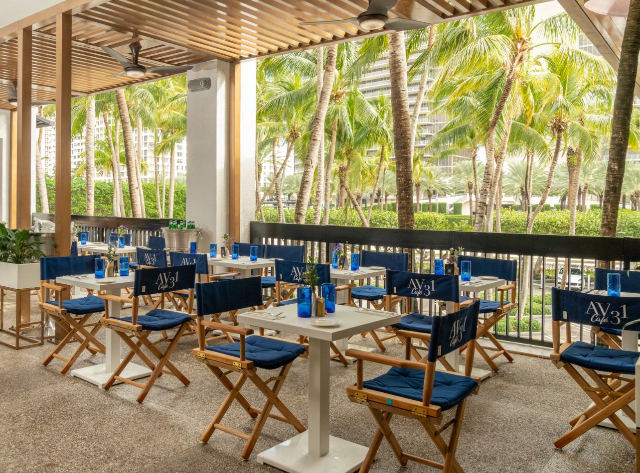 View of the dining area at Avenue 31 Cafe, Bal Harbour Shops