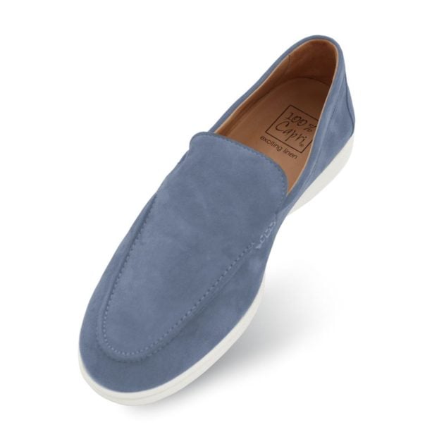 100% Capri blue suede sneaker