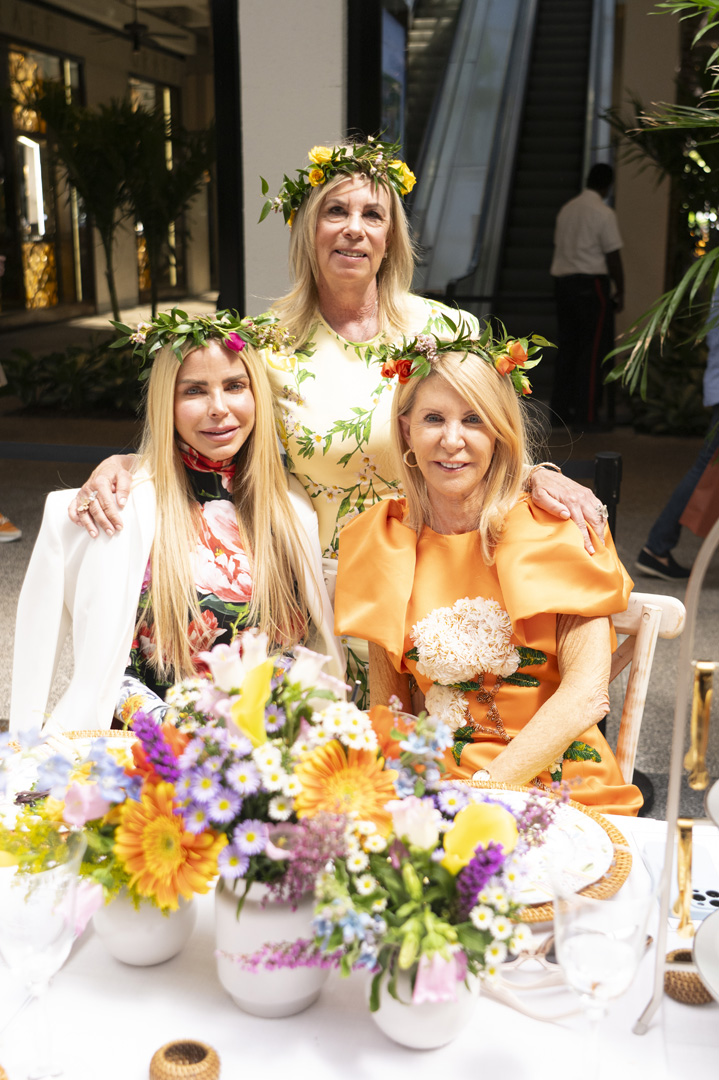 Alexia Nepola, Gigi Whitman & Susannah Shubin