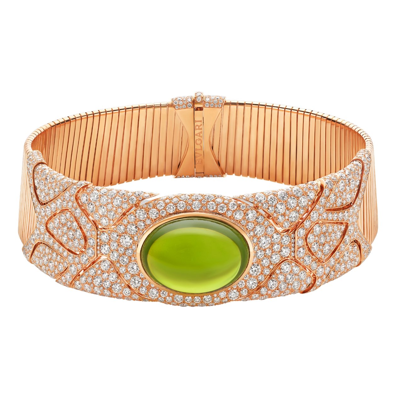 Bulgari necklace in rose gold wrapped in diamonds with a green cabochon peridot center