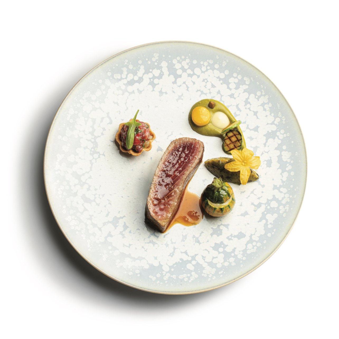 A beautifully presented dish featuring bluefin tuna at Restaurant La Rochelle