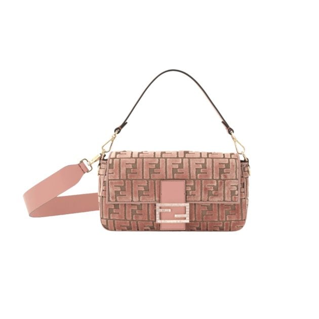Fendi small pink shoulder bag with the Fendi logo clasp