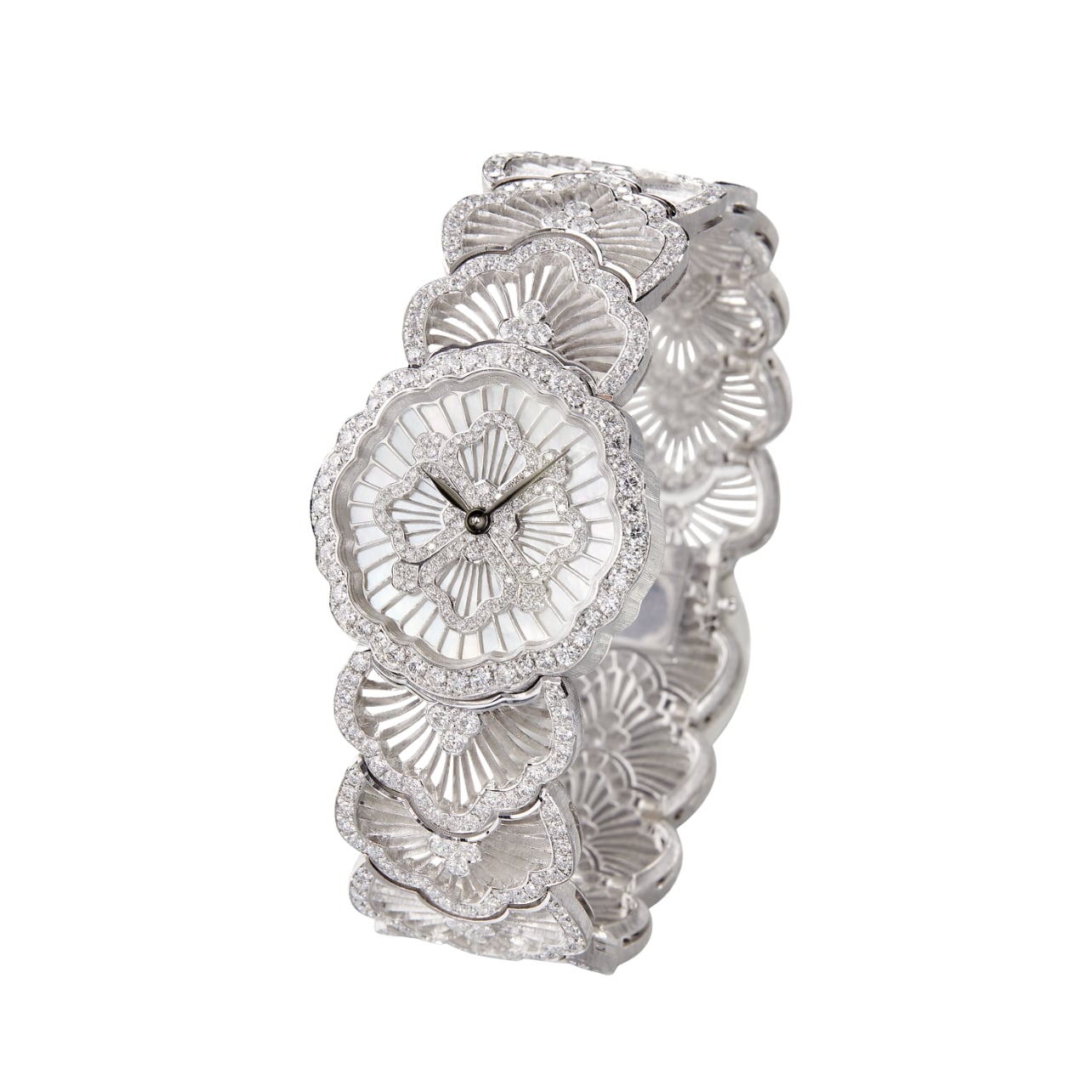 <br />
<b>Warning</b>:  Undefined variable $product_title in <b>/srv/users/bhswp2025/apps/bhswp2025/public/wp-content/themes/balharbourshops-child/blocks/product/image.php</b> on line <b>11</b><br />
“/>
	    	</a>
	</div>

											<div class=