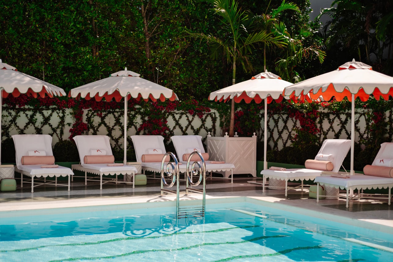 The outdoor pool at The Vineta Palm Beach
